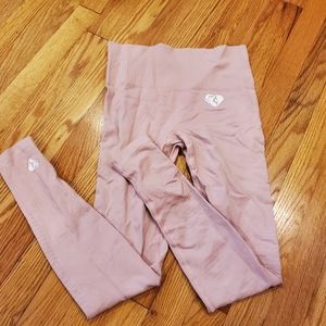 Women's Best Seamless Leggings Pink Small
